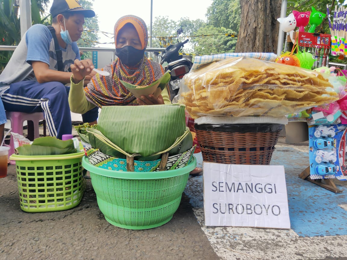 Pecel semanggi Suroboyo