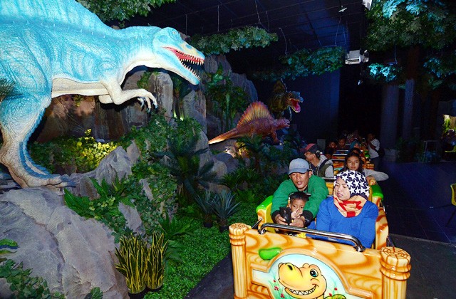 TANAH DINO