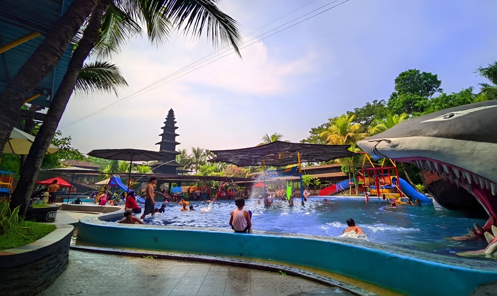 BALI VAN JAVA