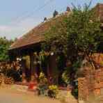 Kampung wisata bejijong/Sumber foto: https://www.google.com/url?sa=i&url=https%3A%2F%2Fmojokerto.disway.id%2Fread%2F1428%2Fdesa-wisata-bejijong-trowulan-mojokerto-sajikan-pengalaman-wisata-edukatif-sejarah-dan-budaya&psig=AOvVaw2jQtY_MlSYS9M1y7RXGdng&ust=1752293589054000&source=images&cd=vfe&opi=89978449&ved=0CBUQjRxqFwoTCKDj-MT4s44DFQAAAAAdAAAAABAL