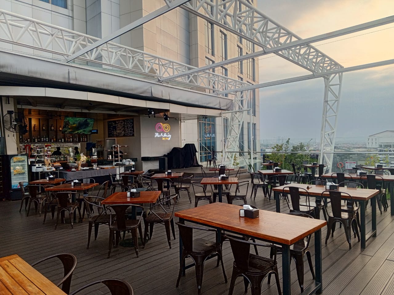 Infinity Sky Bar