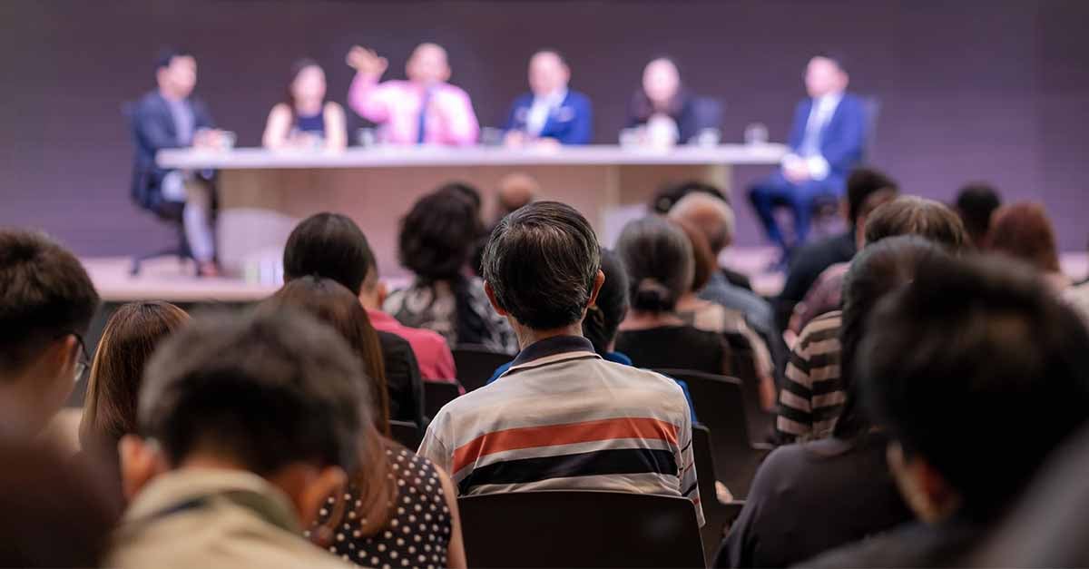 Sumber : https://www.google.com/url?sa=i&url=https%3A%2F%2Fwww.accruent.com%2Fproducts%2Fems%2Fconference-event-management-software&psig=AOvVaw3hoBFypUMLY-DFod0WAHEx&ust=1757995541869000&source=images&cd=vfe&opi=89978449&ved=0CBUQjRxqFwoTCKj05Pbx2Y8DFQAAAAAdAAAAABAd