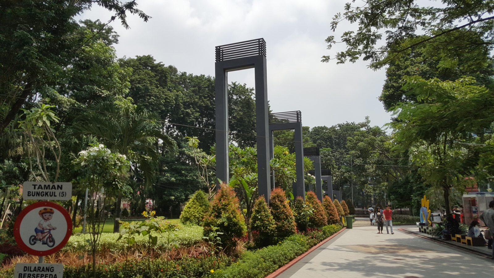 Taman Bungkul (Surabaya)