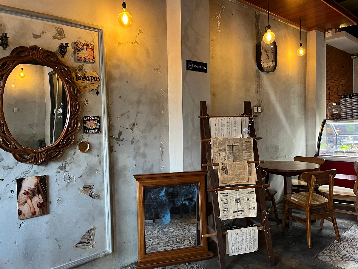 Cafe Gelateria, Tunjungan Surabaya