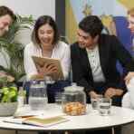 tips memilih media partner