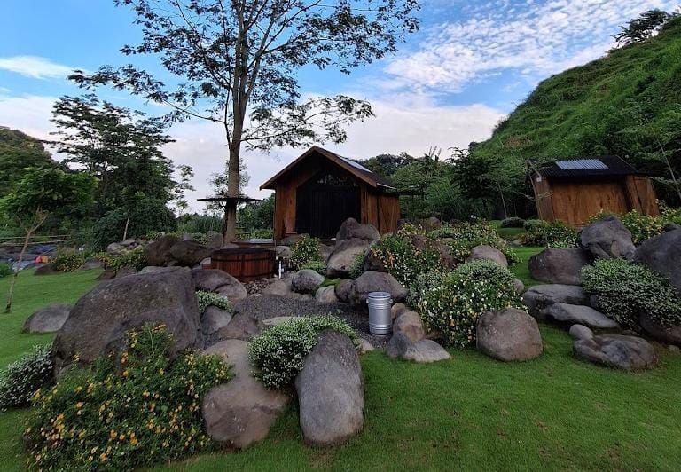 Rustic Market Riverside – Mojokerto