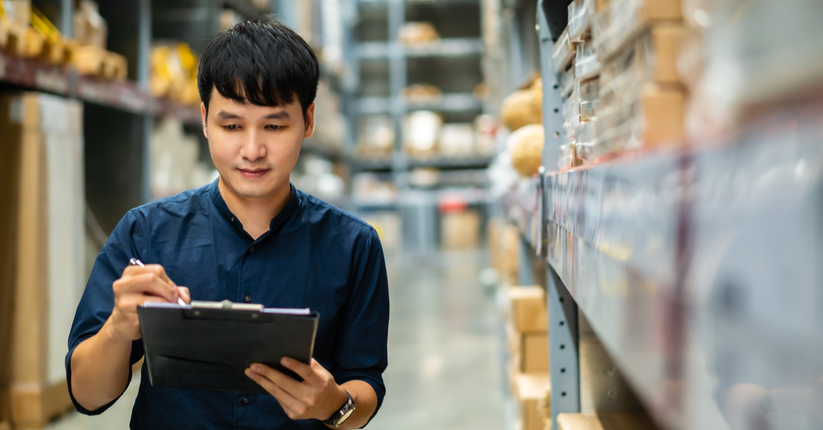 Sumber : https://www.google.com/url?sa=i&url=https%3A%2F%2Fid.jobstreet.com%2Fid%2Fcareer-advice%2Farticle%2Fcara-menjadi-manajer-logistik-dan-panduan-jenjang-karier&psig=AOvVaw0pNH8ClBUAX_hSaxm1CleS&ust=1757146608065000&source=images&cd=vfe&opi=89978449&ved=0CBUQjRxqFwoTCOCh6K2XwY8DFQAAAAAdAAAAABAU