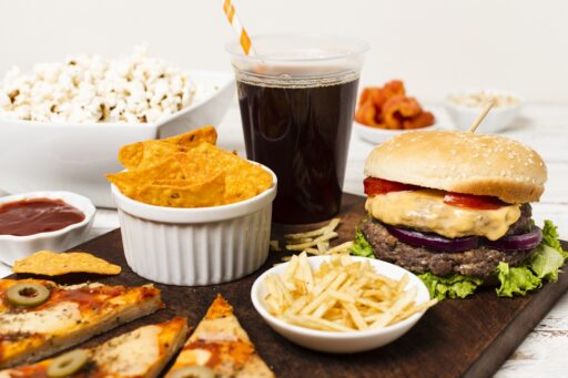 Ilustrasi : makanan junk food